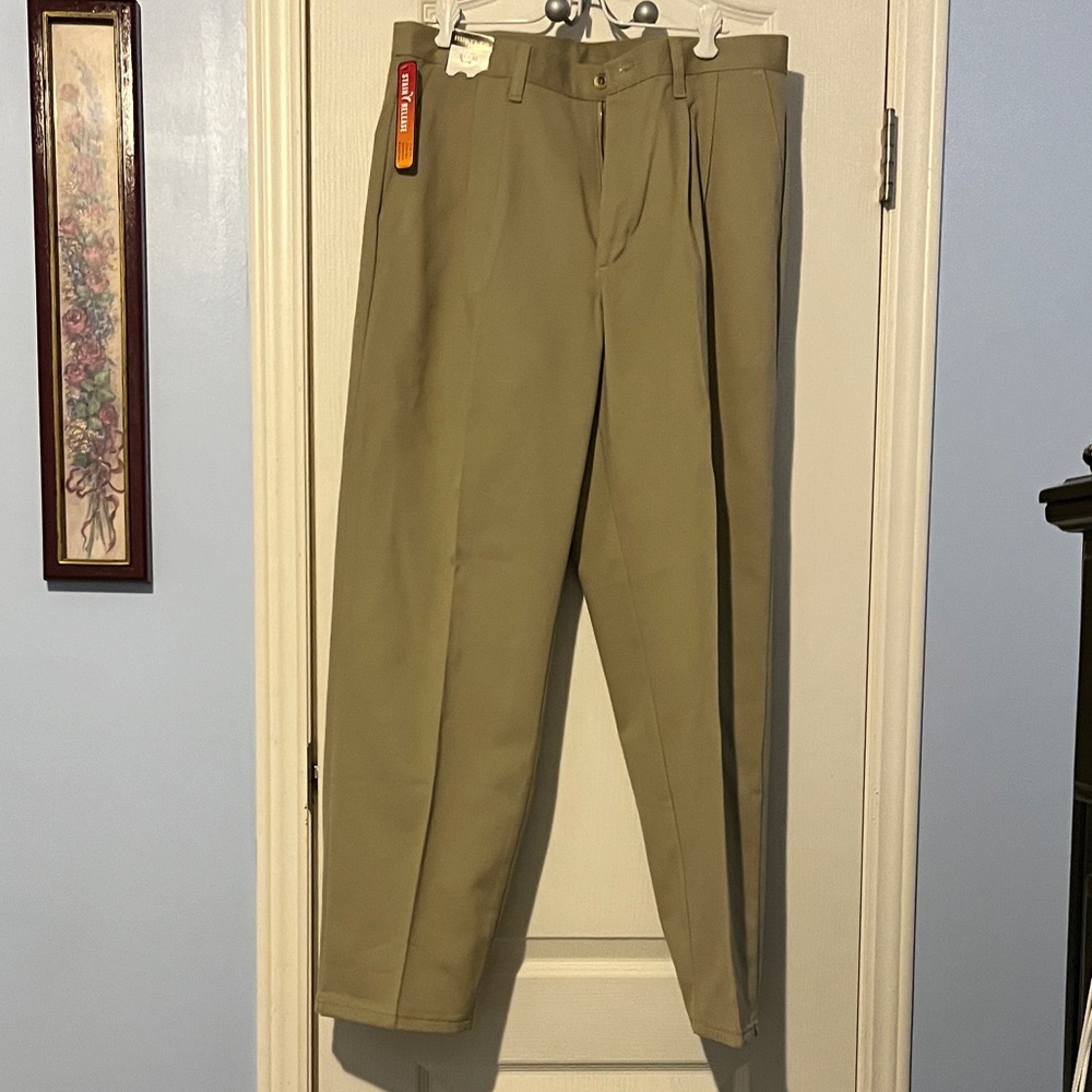 Rustler Men's Khaki Chinos